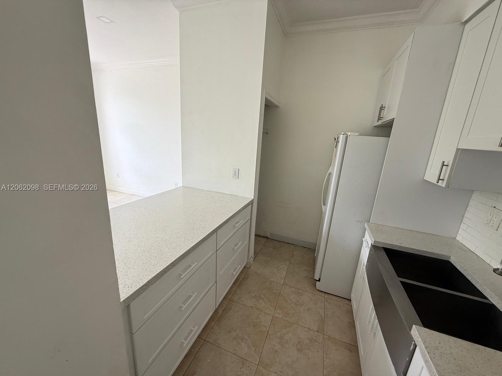 7420 West 20th Avenue, Unit 355 Hialeah, FL 33016 - Photo 6 of 9