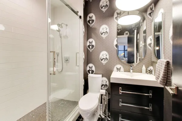 $840,000 | 547 South Clark Street, Unit 1403, Chicago, IL 60605