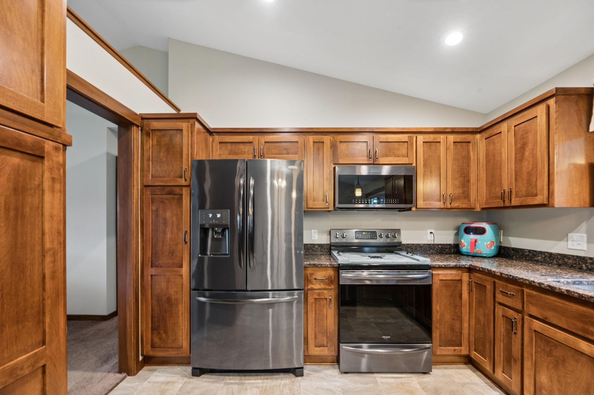 683 Elins Lake Road Cambridge, MN 55008 - Photo 15 of 46