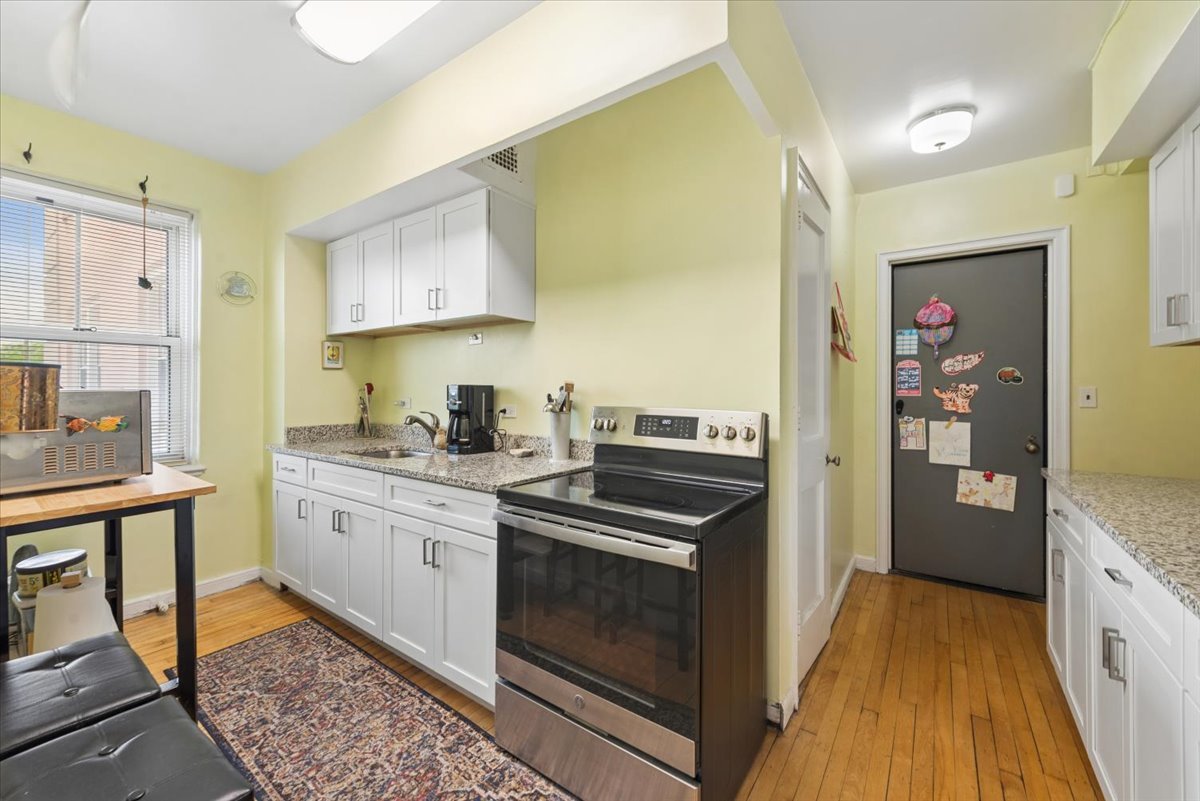 5555 North Sheridan Road, Unit 515 Chicago, IL 60640 - Photo 9 of 29