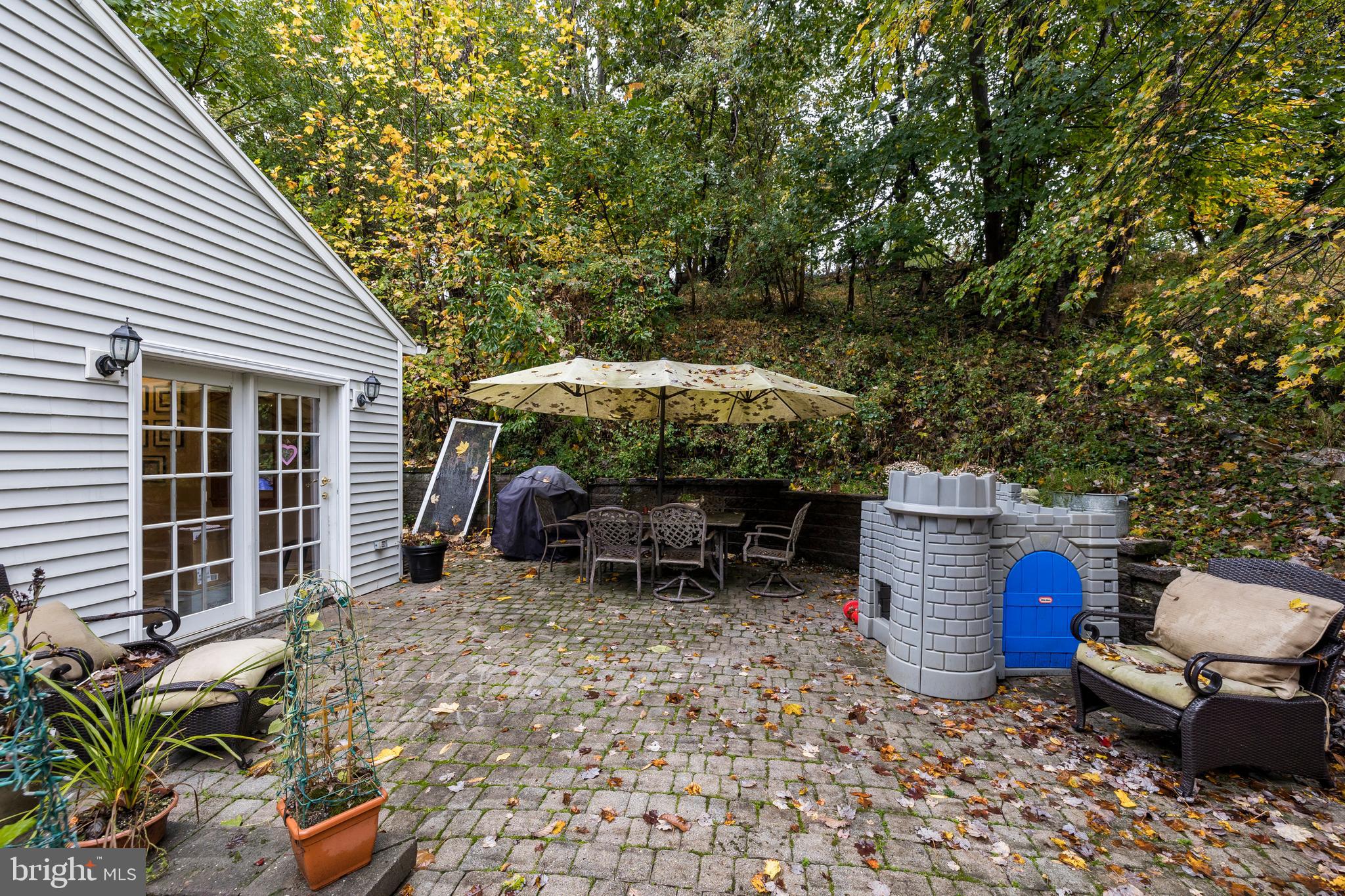 29 Hollow Road Paoli, PA 19301 - Photo 22 of 22 Patio/Terrace