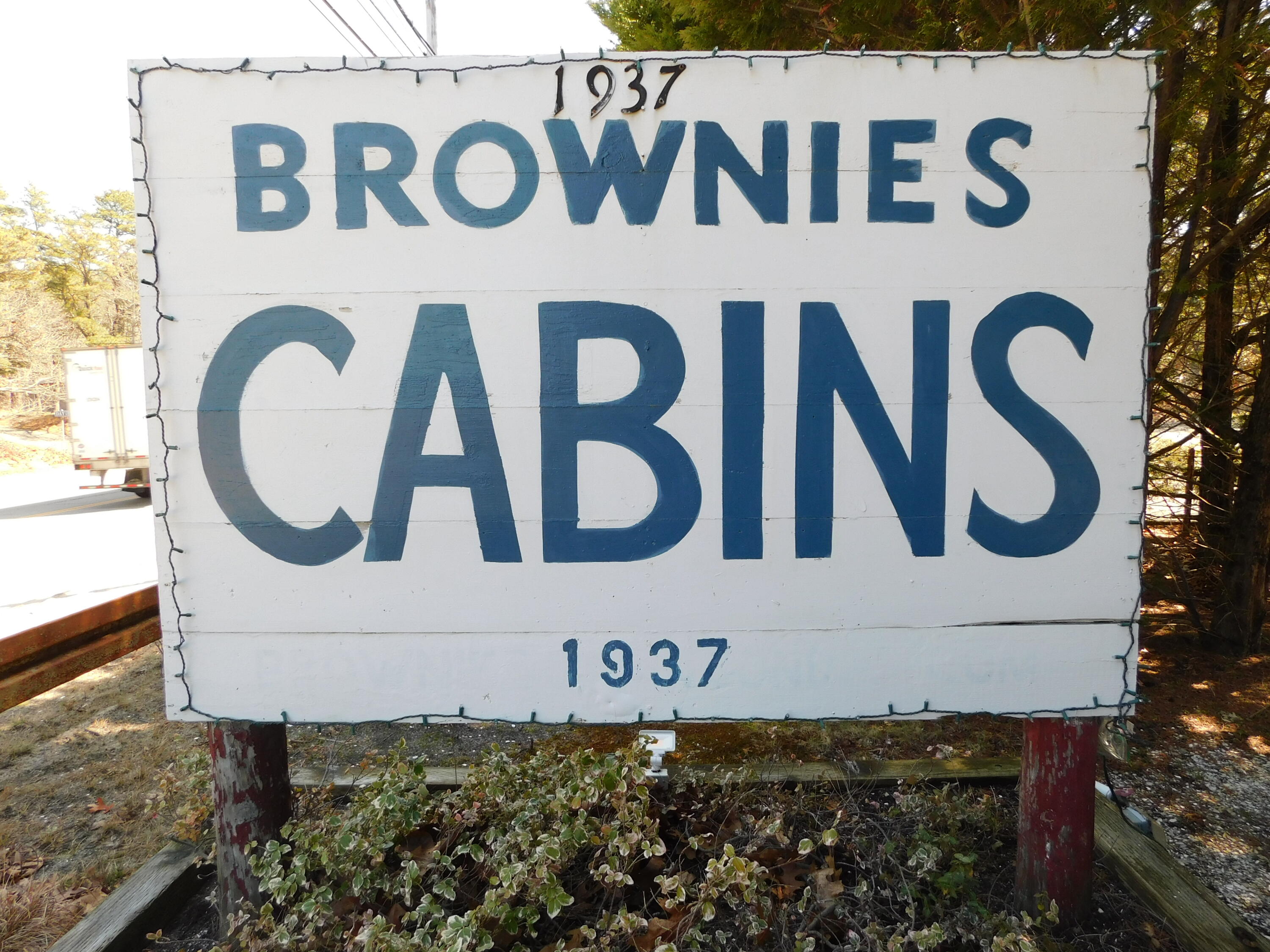 1937 State Highway Route 6, Unit E Eastham, MA 02642 - Photo 20 of 20 a sign broad on a wall