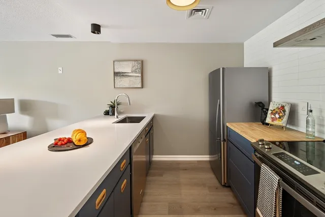 $398,000 | 43 Pomeworth Street, Unit 44, Stoneham, MA 02180