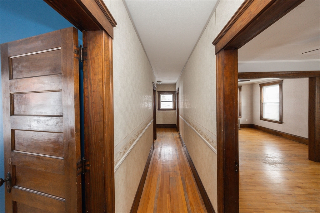 15 Boxford Street, Unit 2 Worcester, MA 01606 - Photo 12 of 23