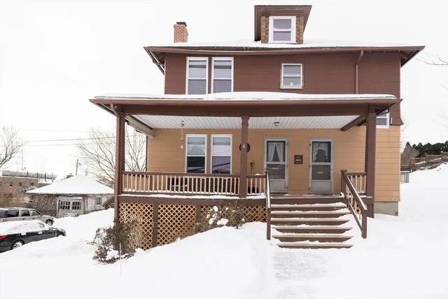 $1,900 | 15 Boxford Street, Unit 2, Worcester, MA 01606