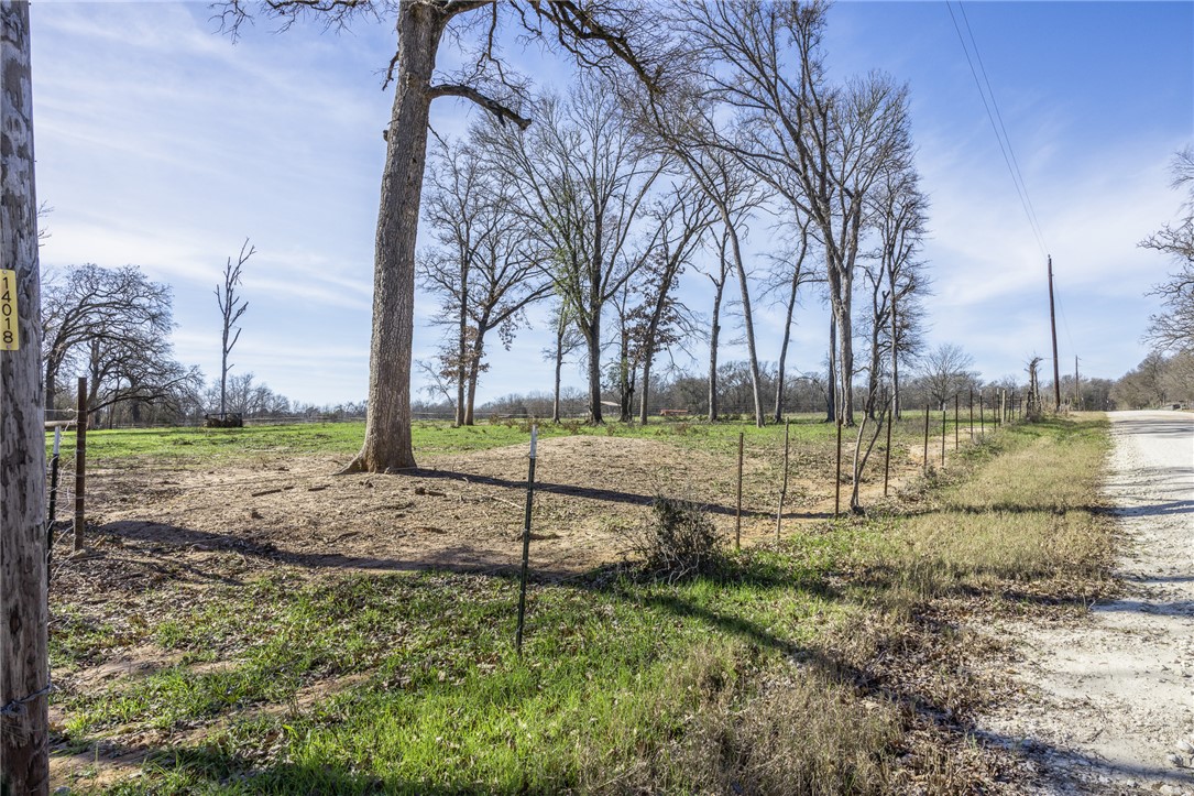 3 Hearne Tx 77859 Hearne, TX 77859 - Photo 1 of 20