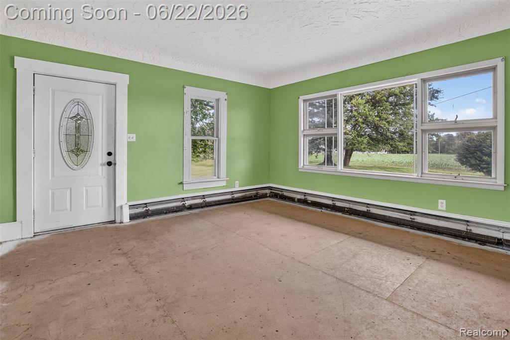 6007 Leix Road Mayville, MI 48744 - Photo 2 of 35