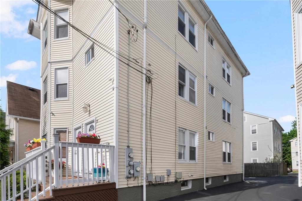 26 Frederick Street Providence, RI 02908 - Photo 5 of 29