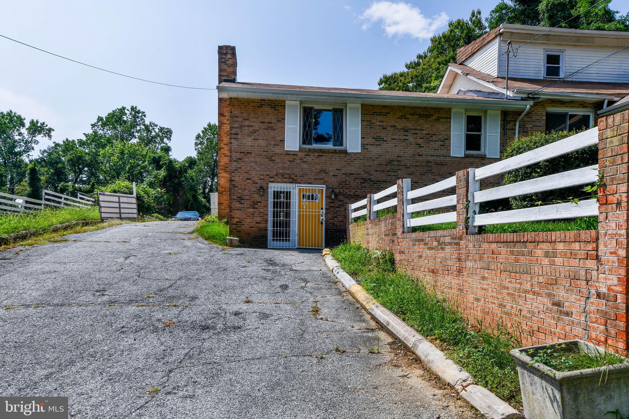 405 Rollins Avenue Capitol Heights, MD 20743 - Photo 2 of 59