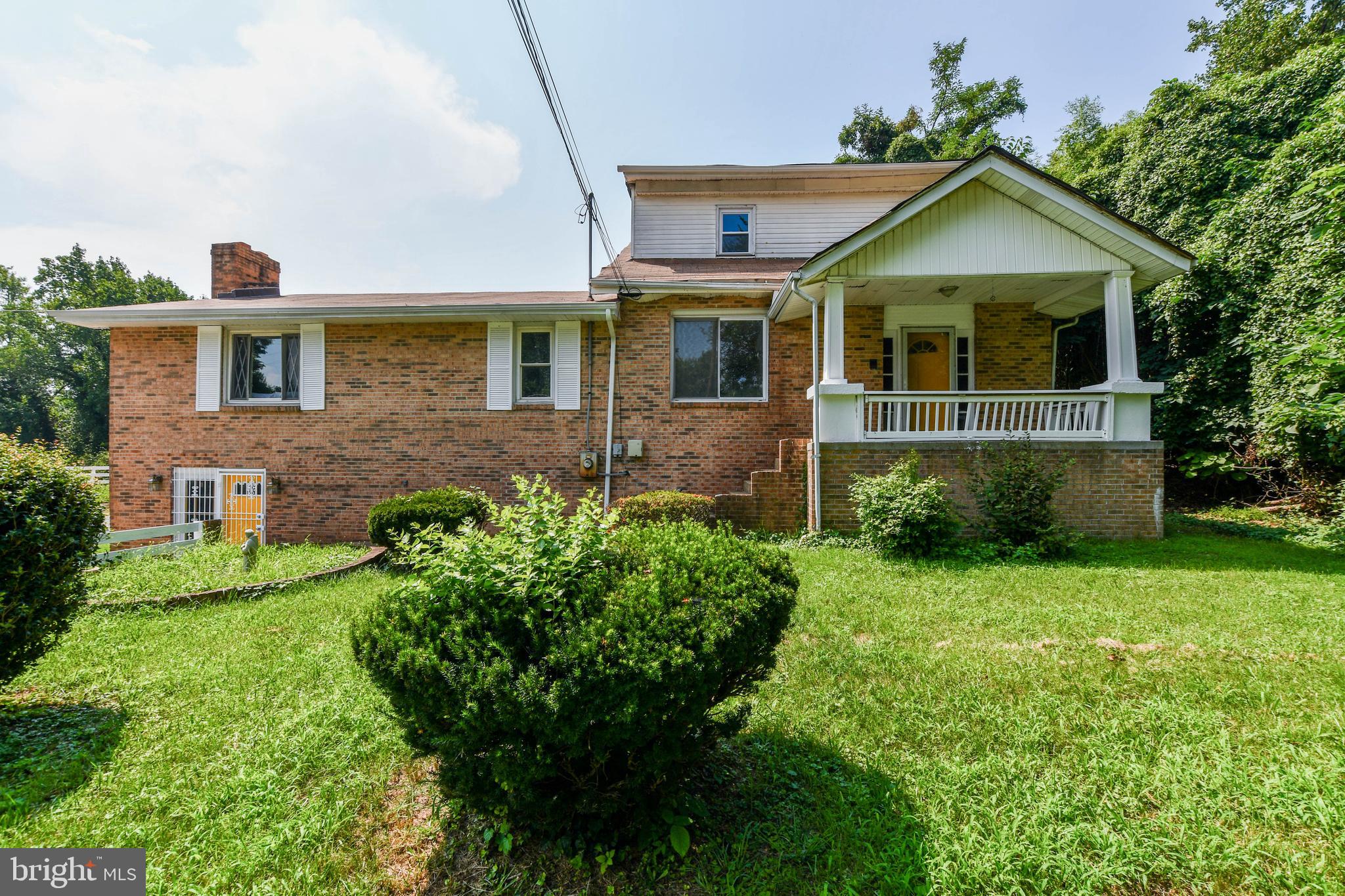 405 Rollins Avenue Capitol Heights, MD 20743 - Photo 5 of 59