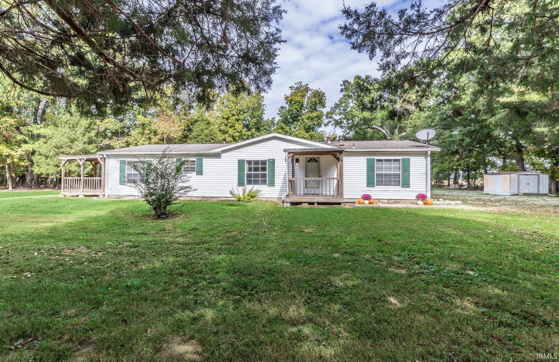 643 Lee Road New Harmony, IN 47631 - Photo 1 of 36 Gallery Image 1