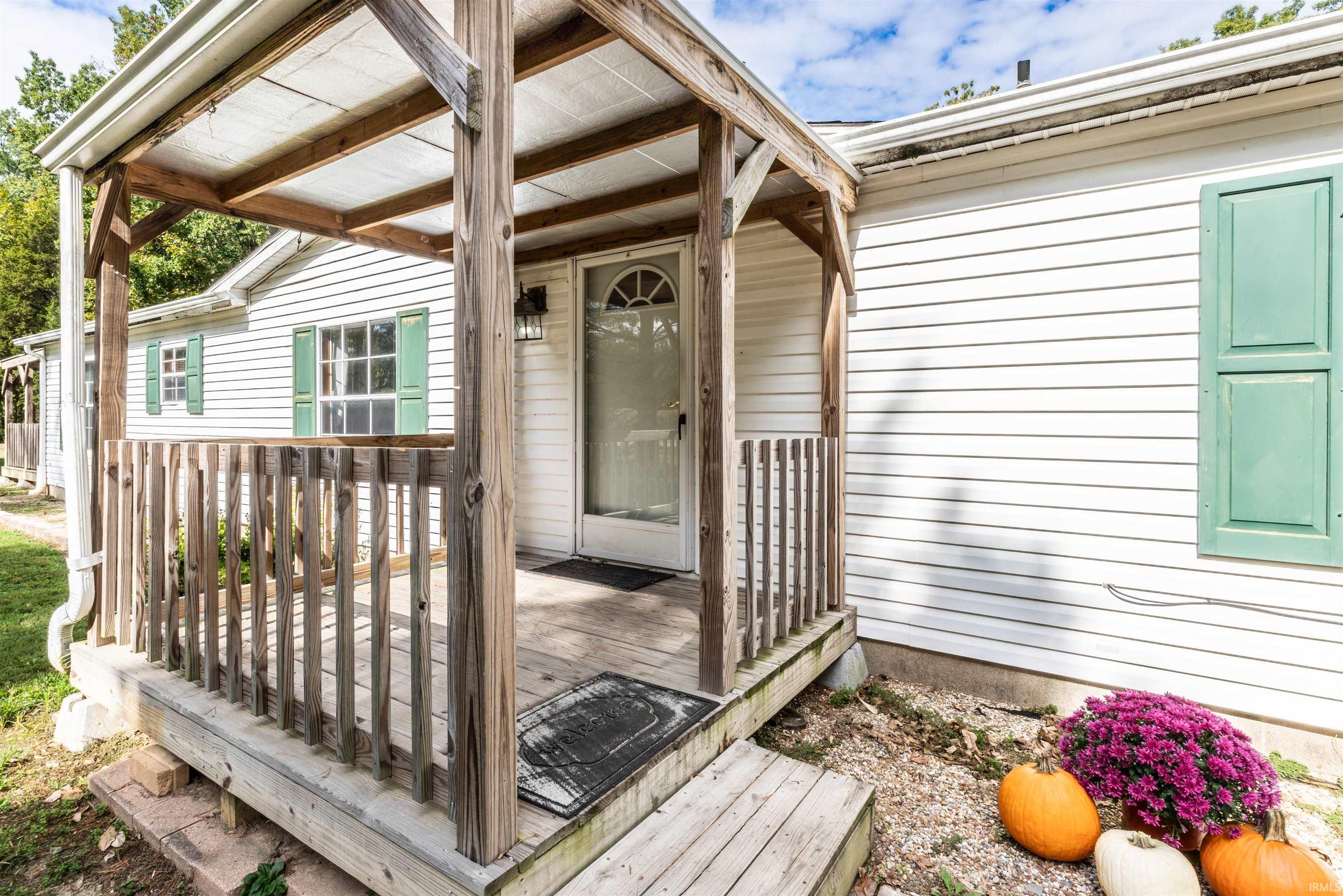 643 Lee Road New Harmony, IN 47631 - Photo 13 of 36 Gallery Image 13