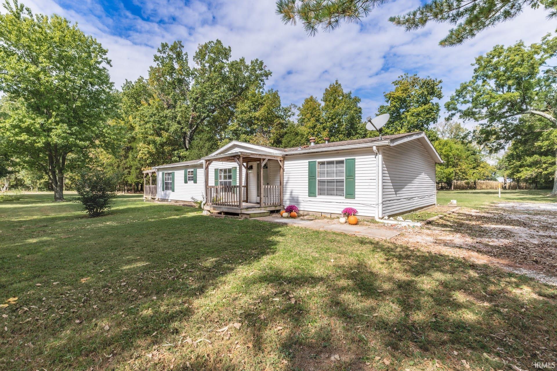 643 Lee Road New Harmony, IN 47631 - Photo 2 of 36 Gallery Image 2