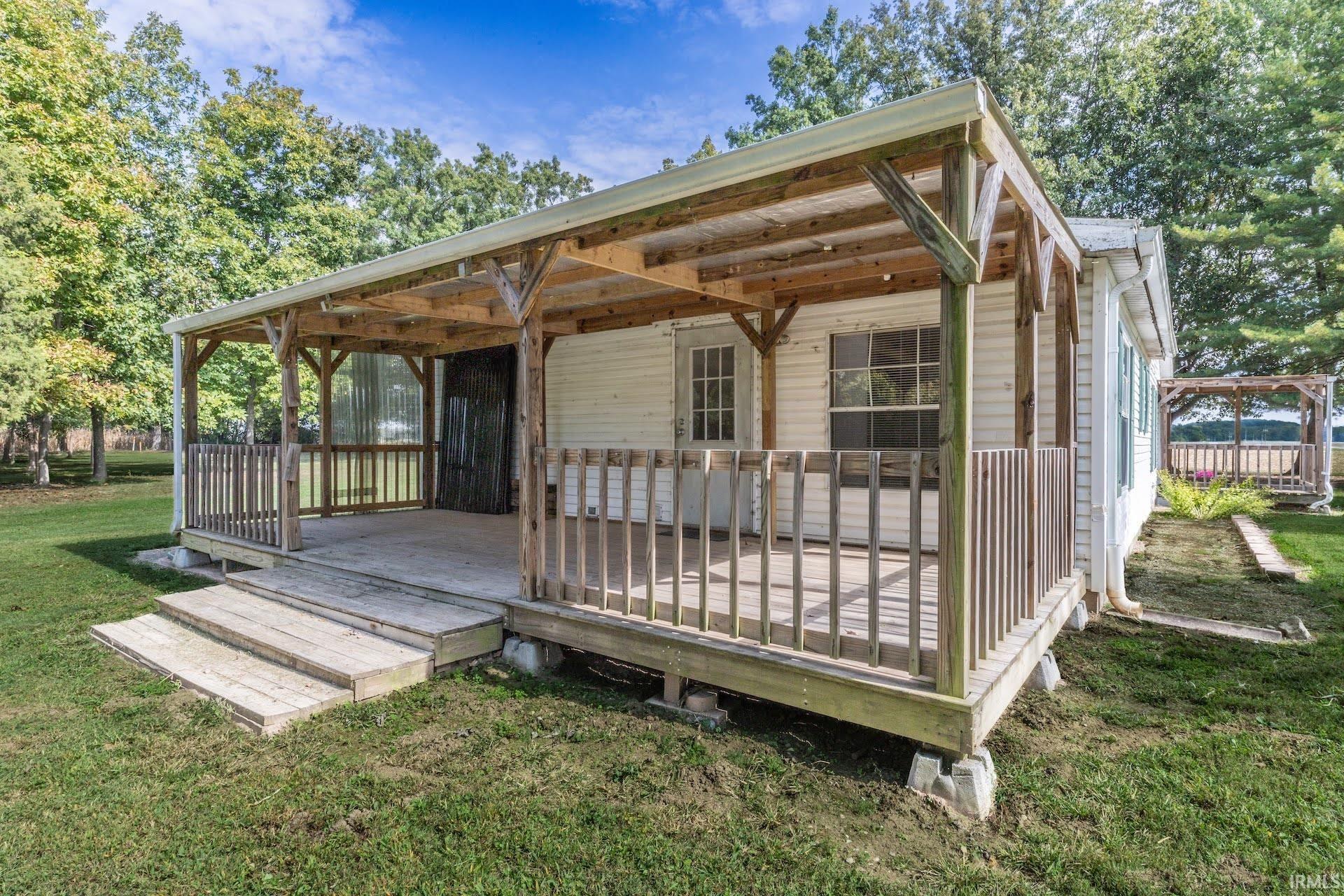 643 Lee Road New Harmony, IN 47631 - Photo 6 of 36 Gallery Image 6