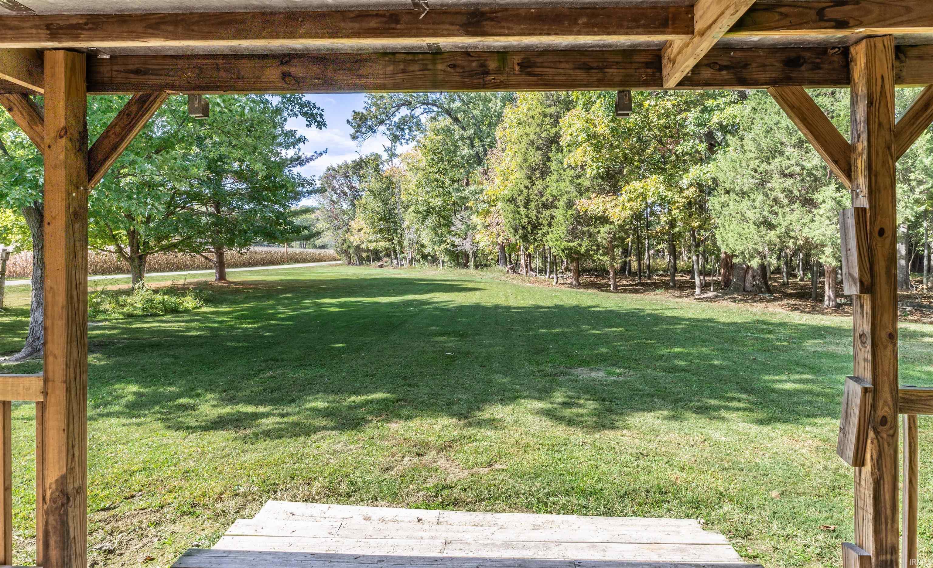 643 Lee Road New Harmony, IN 47631 - Photo 7 of 36 Gallery Image 7