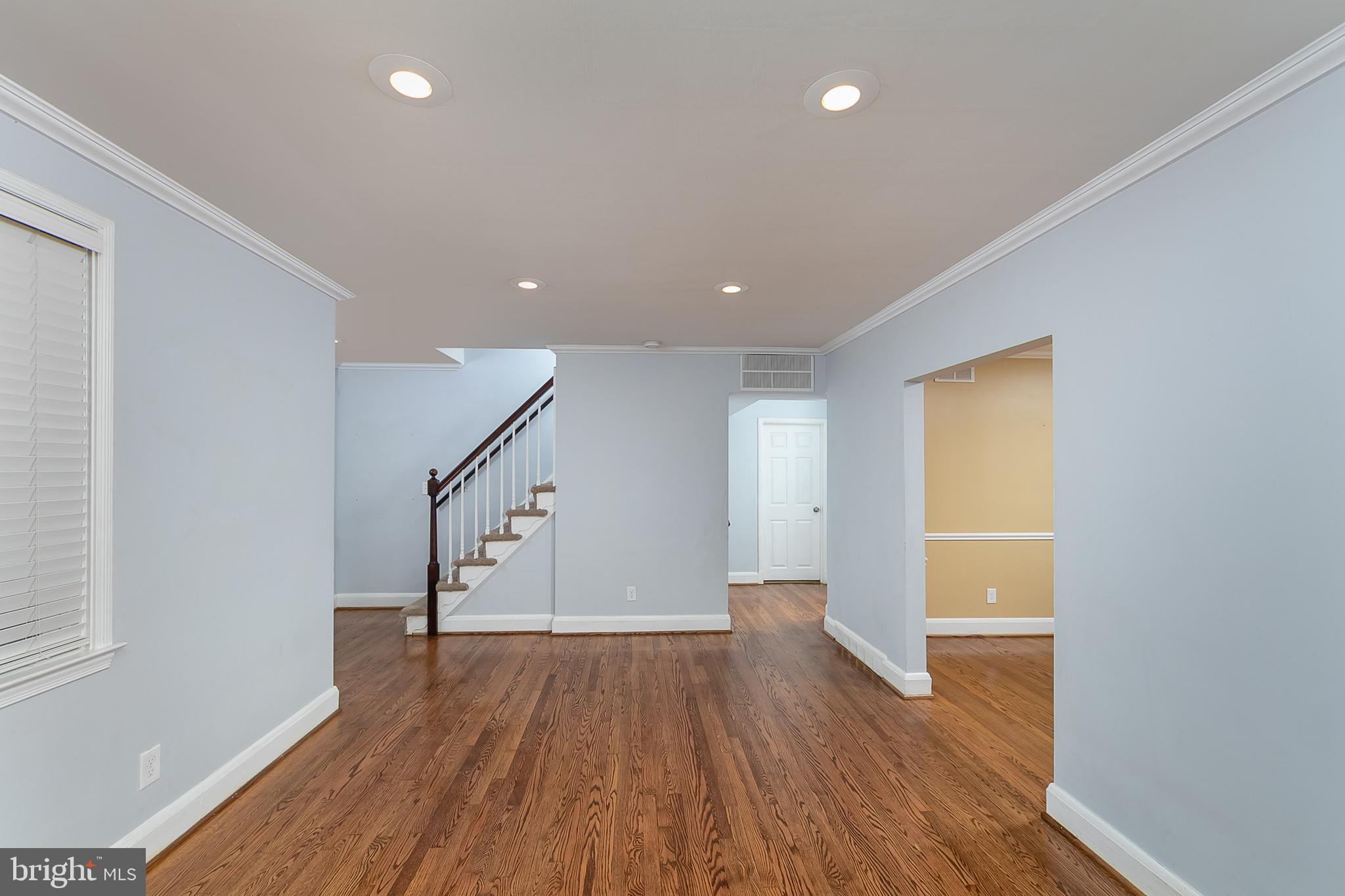 6704 Canongate Road Baltimore, MD 21239 - Photo 11 of 36