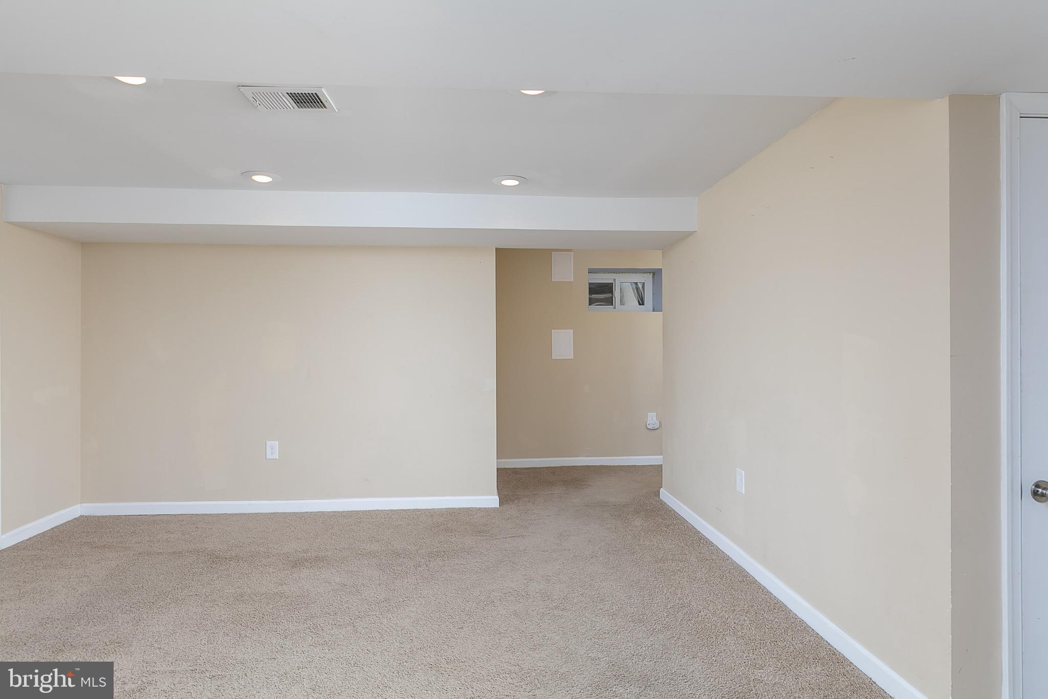 6704 Canongate Road Baltimore, MD 21239 - Photo 30 of 36