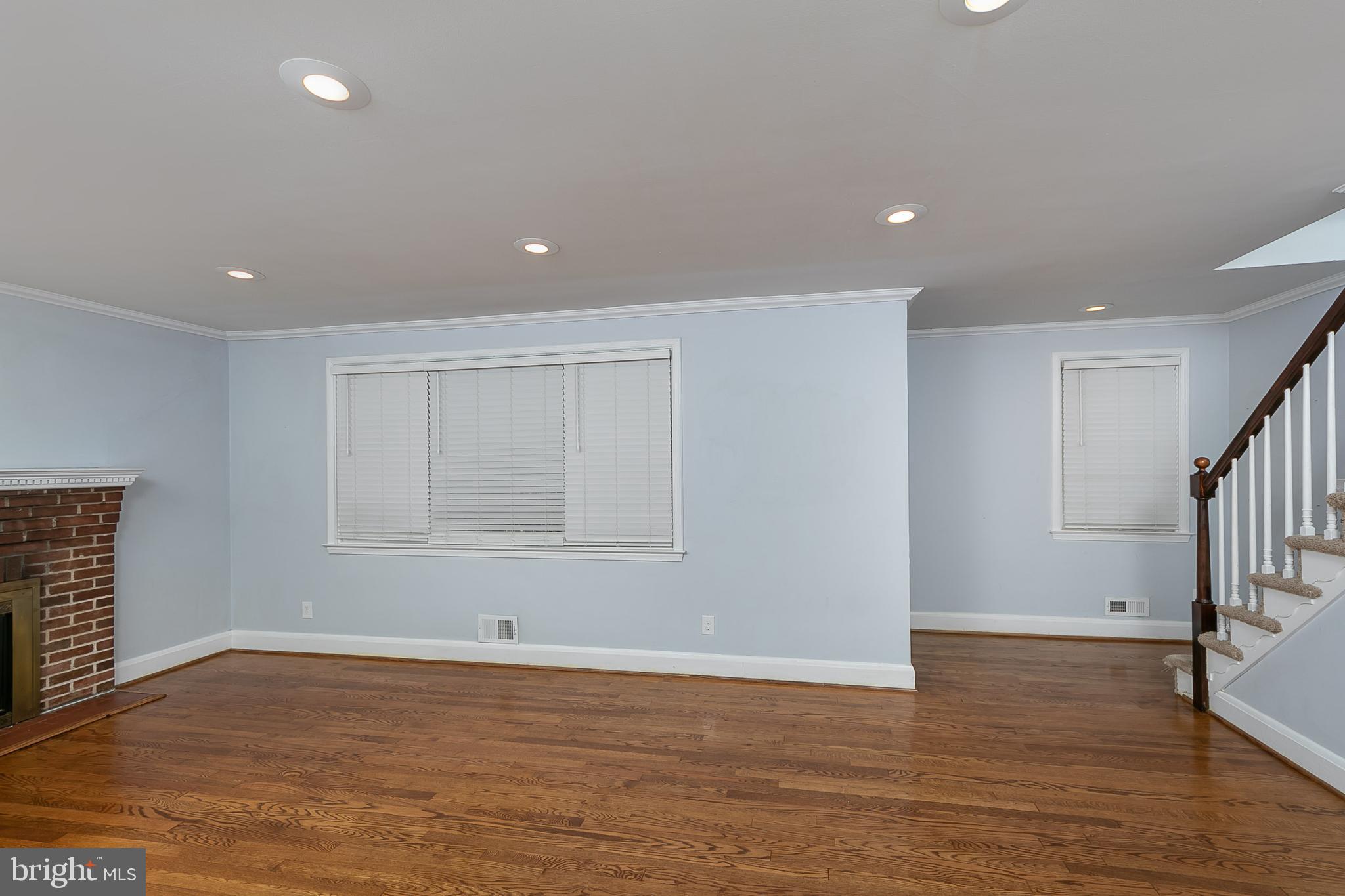 6704 Canongate Road Baltimore, MD 21239 - Photo 9 of 36