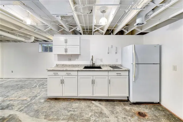 $299,900 | 9503 Grandview Drive, Overland Park, KS 66212