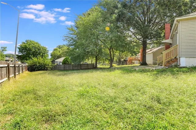 $299,900 | 9503 Grandview Drive, Overland Park, KS 66212