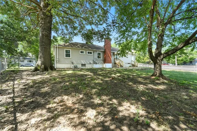 $299,900 | 9503 Grandview Drive, Overland Park, KS 66212