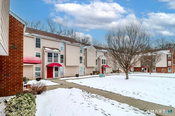$265,000 | 40 Heather Ridge, Shelton, CT 06484