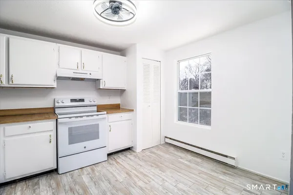 $265,000 | 40 Heather Ridge, Shelton, CT 06484