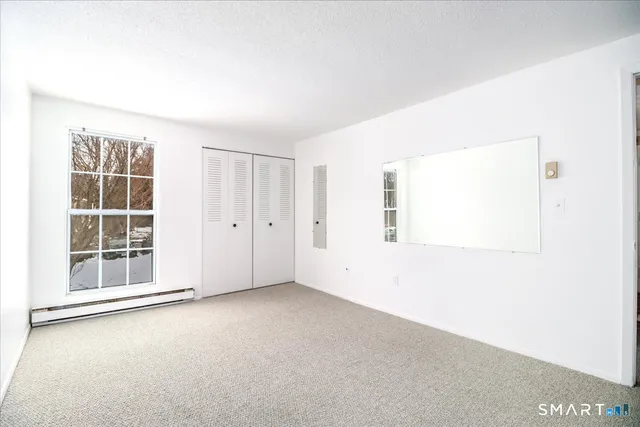 $265,000 | 40 Heather Ridge, Shelton, CT 06484