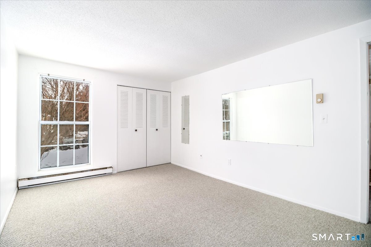 40 Heather Ridge Shelton, CT 06484 - Photo 14 of 28 Primary Bedroom