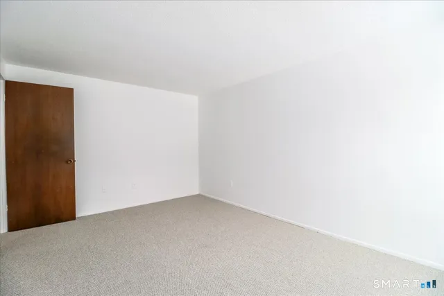 $265,000 | 40 Heather Ridge, Shelton, CT 06484