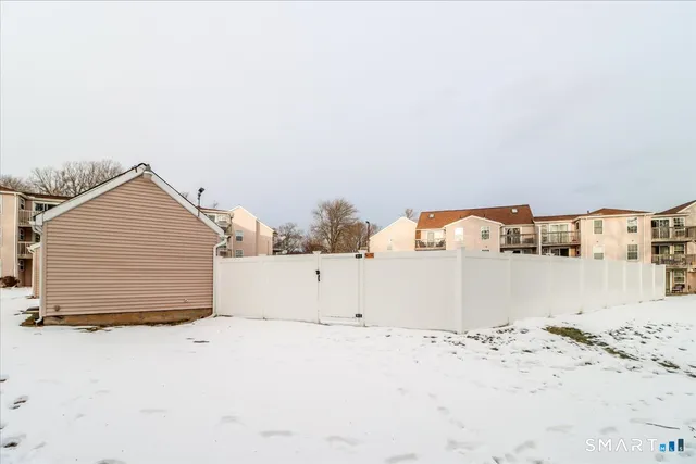 $265,000 | 40 Heather Ridge, Shelton, CT 06484