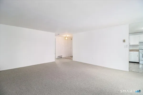 $265,000 | 40 Heather Ridge, Shelton, CT 06484