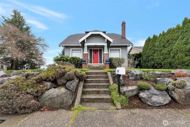 $799,950 | 3801 Federal Avenue, Everett, WA 98201