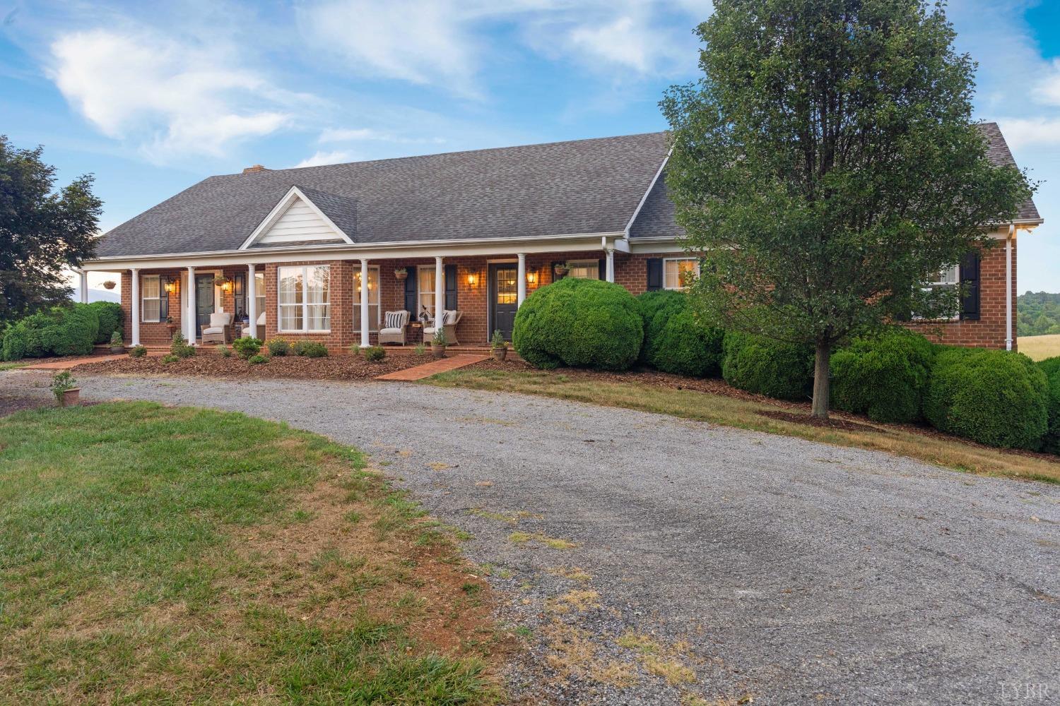 3375 Bellevue Road Forest, VA 24551 - Photo 1 of 52 Gallery Image 1