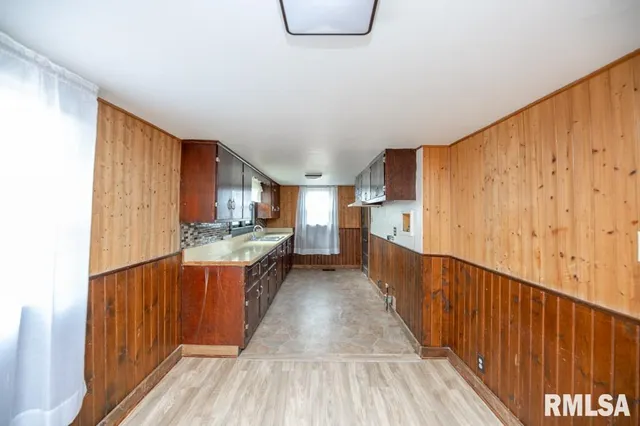 $79,900 | 307 5th Street, South Pekin, IL 61564