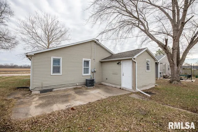 $79,900 | 307 5th Street, South Pekin, IL 61564