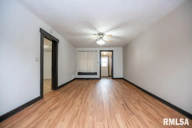 $79,900 | 307 5th Street, South Pekin, IL 61564