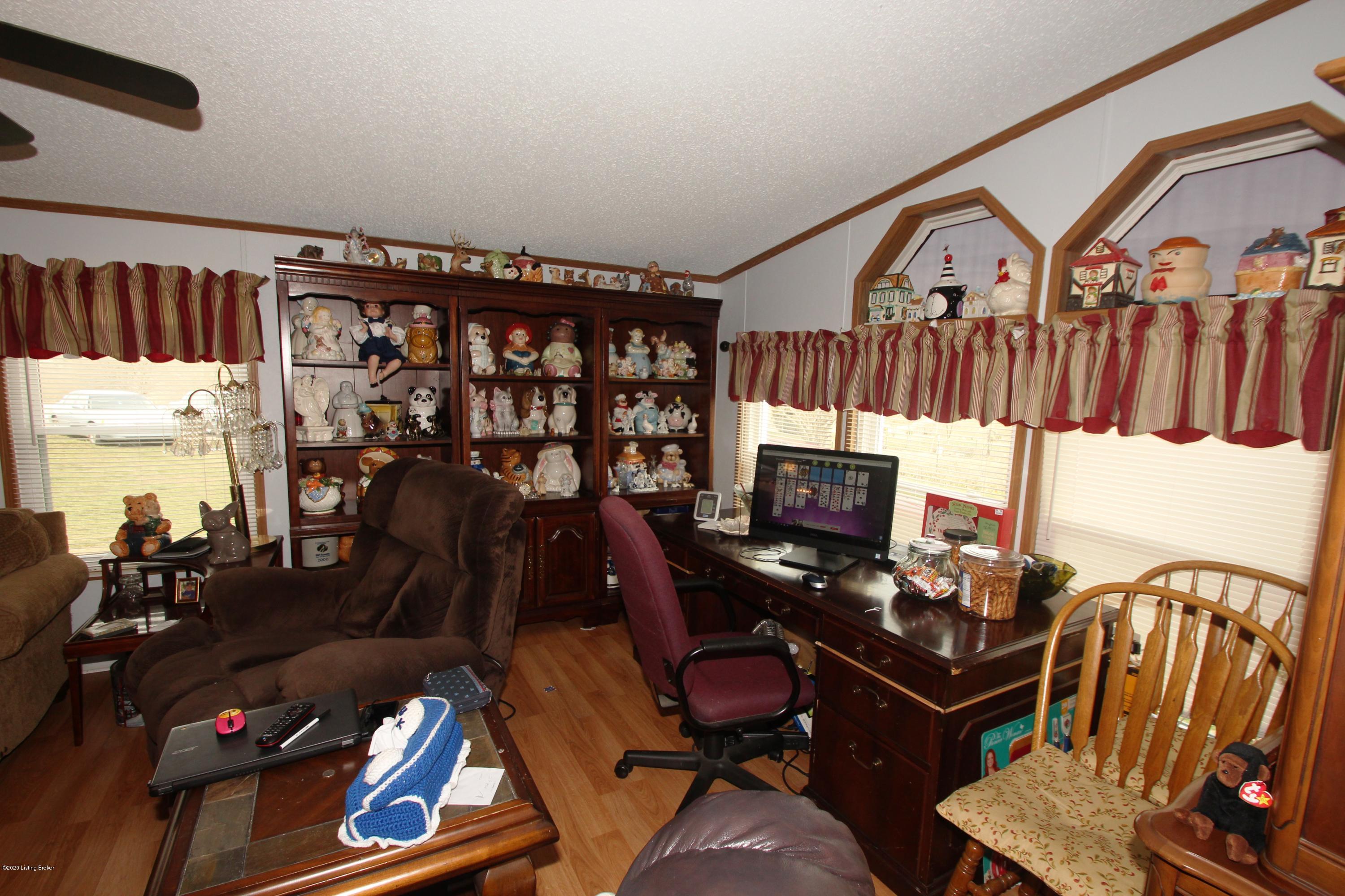 619 Powell Road Turners Station, KY 40075 - Photo 27 of 41 054