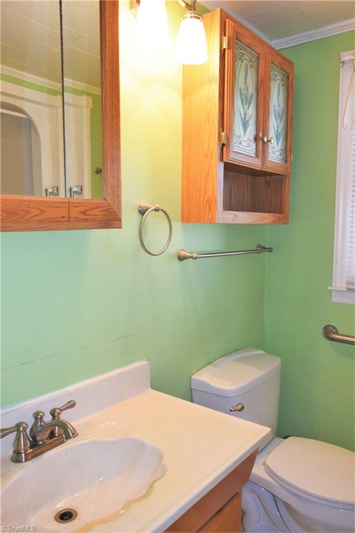 7936 Lester Road Stokesdale, NC 27357 - Photo 15 of 30 Bathroom