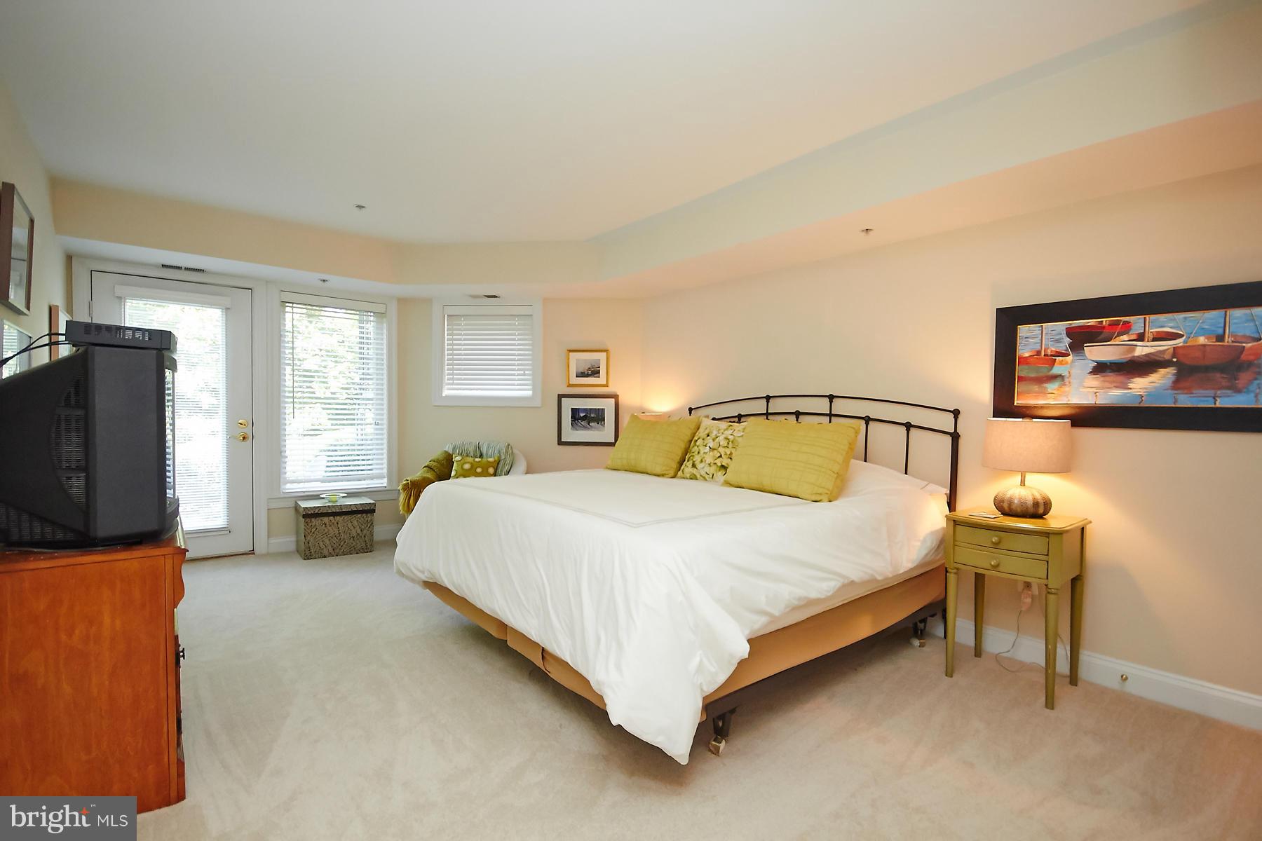 2078 Beacon Heights Drive Reston, VA 20191 - Photo 20 of 30 Bedroom