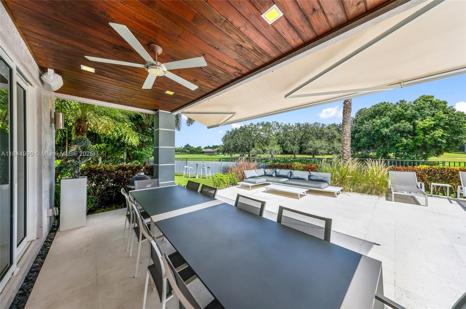 3272 Muirfield Weston, FL 33332 - Photo 8 of 90