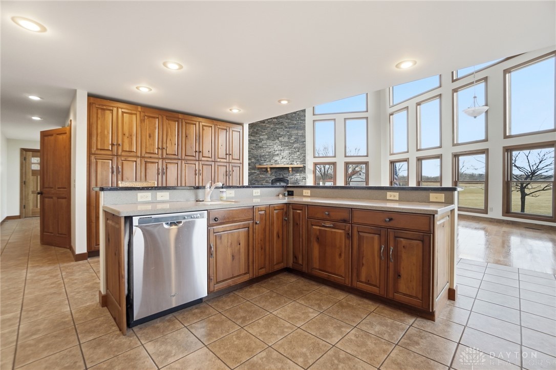 2471 Lower Bellbrook Road Spring Valley, OH 45370 - Photo 27 of 62