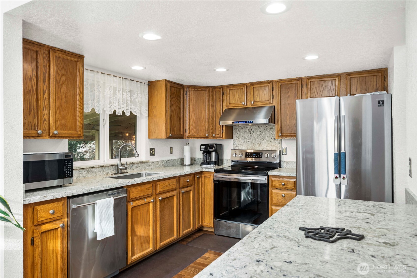 9431 Summerfield Loop Southeast Olympia, WA 98513 - Photo 37 of 40