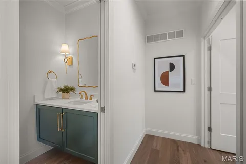 $1,499,000 | 529 Long Acres Lane, St. Louis, MO 63132