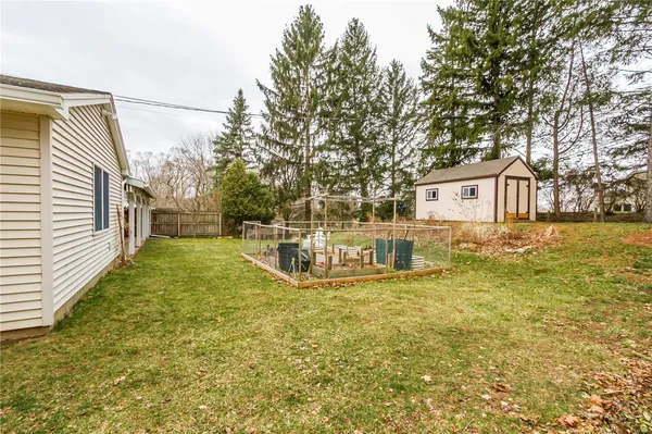 $499,900 | 30 Nettlecreek Road, Perinton, NY 14450