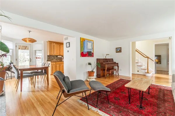 $499,900 | 30 Nettlecreek Road, Perinton, NY 14450