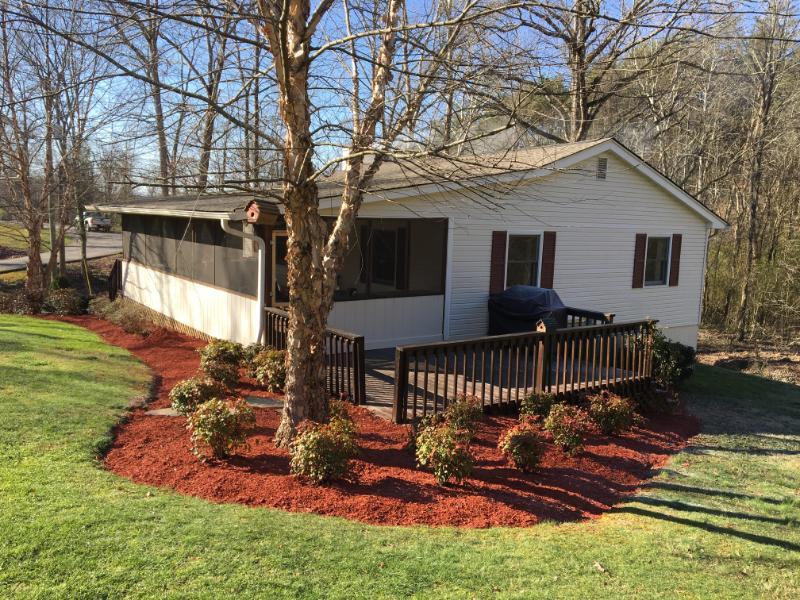 213 Green Road Knoxville, TN 37920 - Photo 2 of 33 IMG_1052