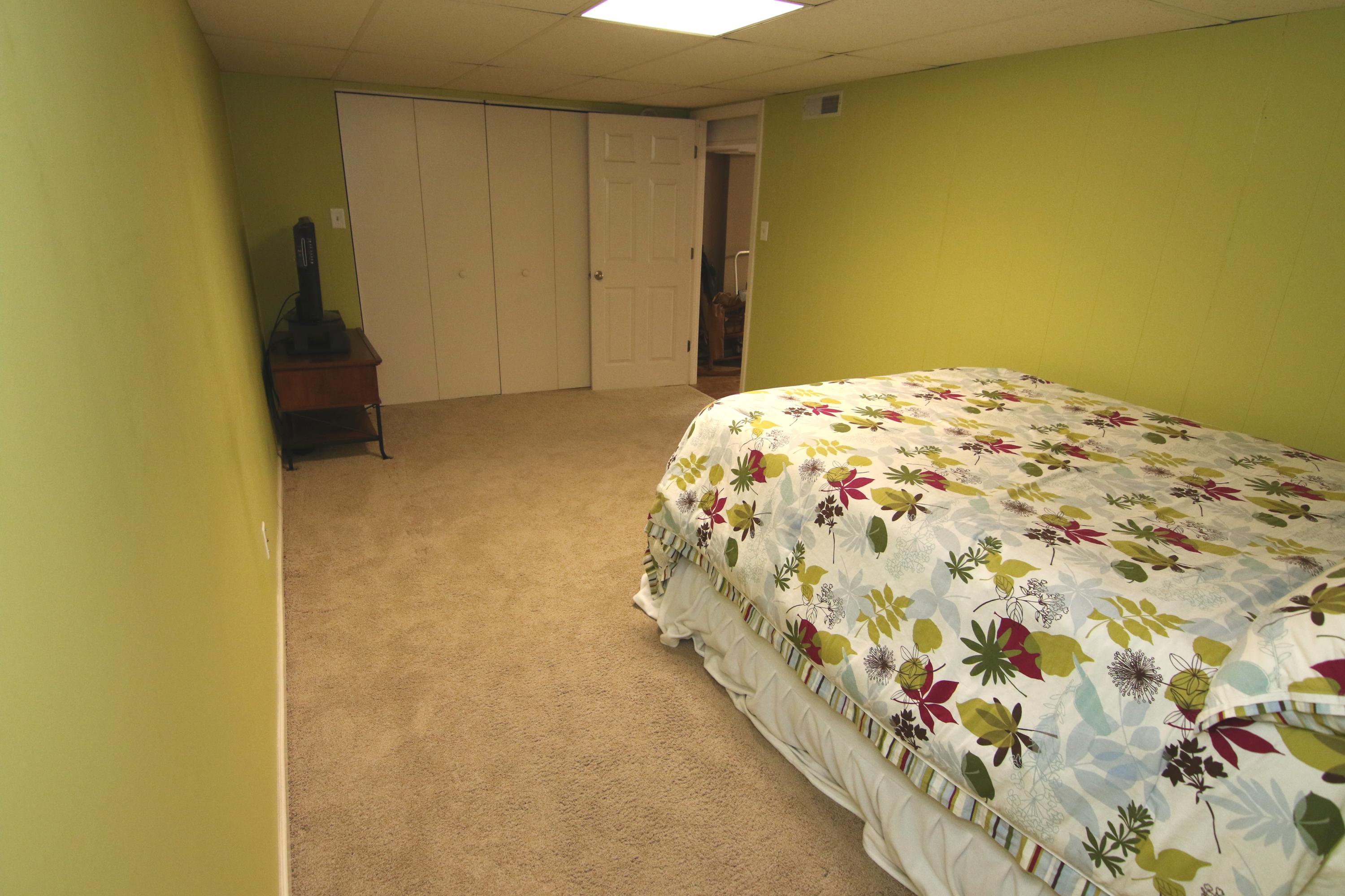 213 Green Road Knoxville, TN 37920 - Photo 23 of 33 Down Bed C