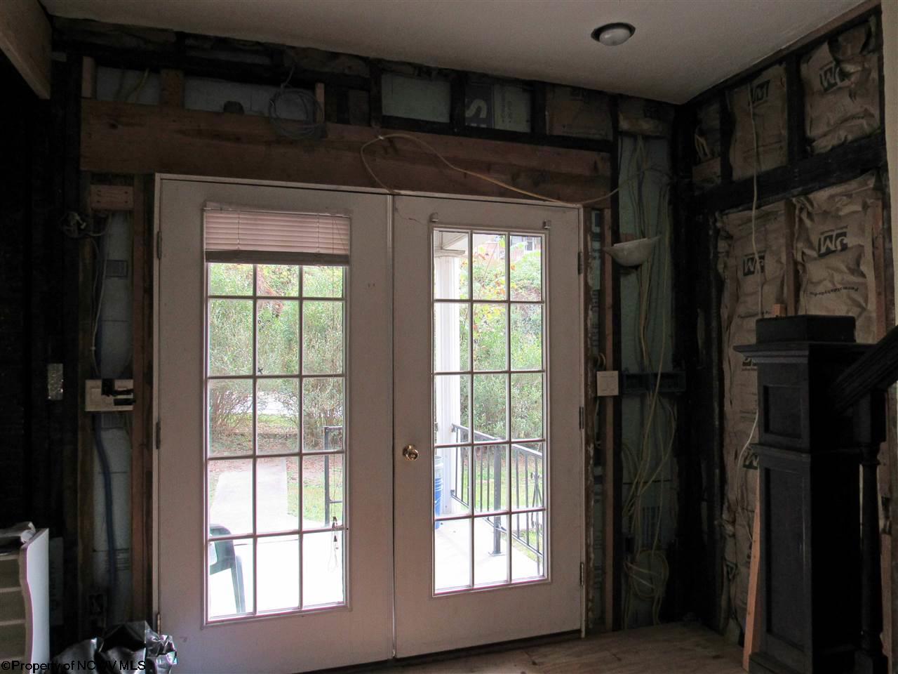 1230 Pleasant Valley Road Fairmont, WV 26554 - Photo 4 of 13 Gallery Image 4