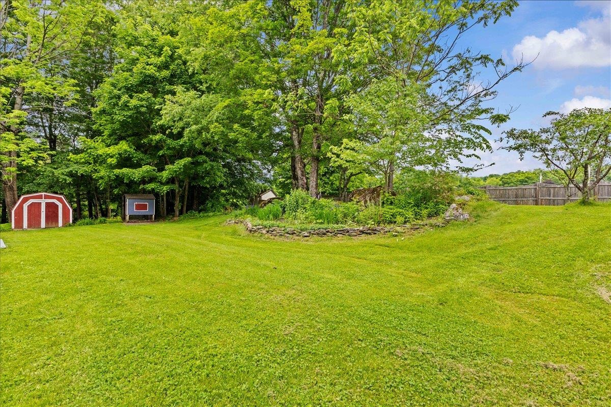 539 Spruce Haven Road Waterbury, VT 05677 - Photo 11 of 53